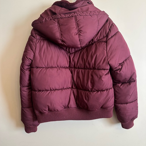Aéropostale Puffer Jacket – Maroon – Women’s Large - Picture 4 of 6
